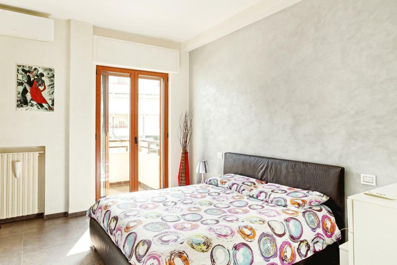 Bari Airport Seaview Apartment Eksteriør billede