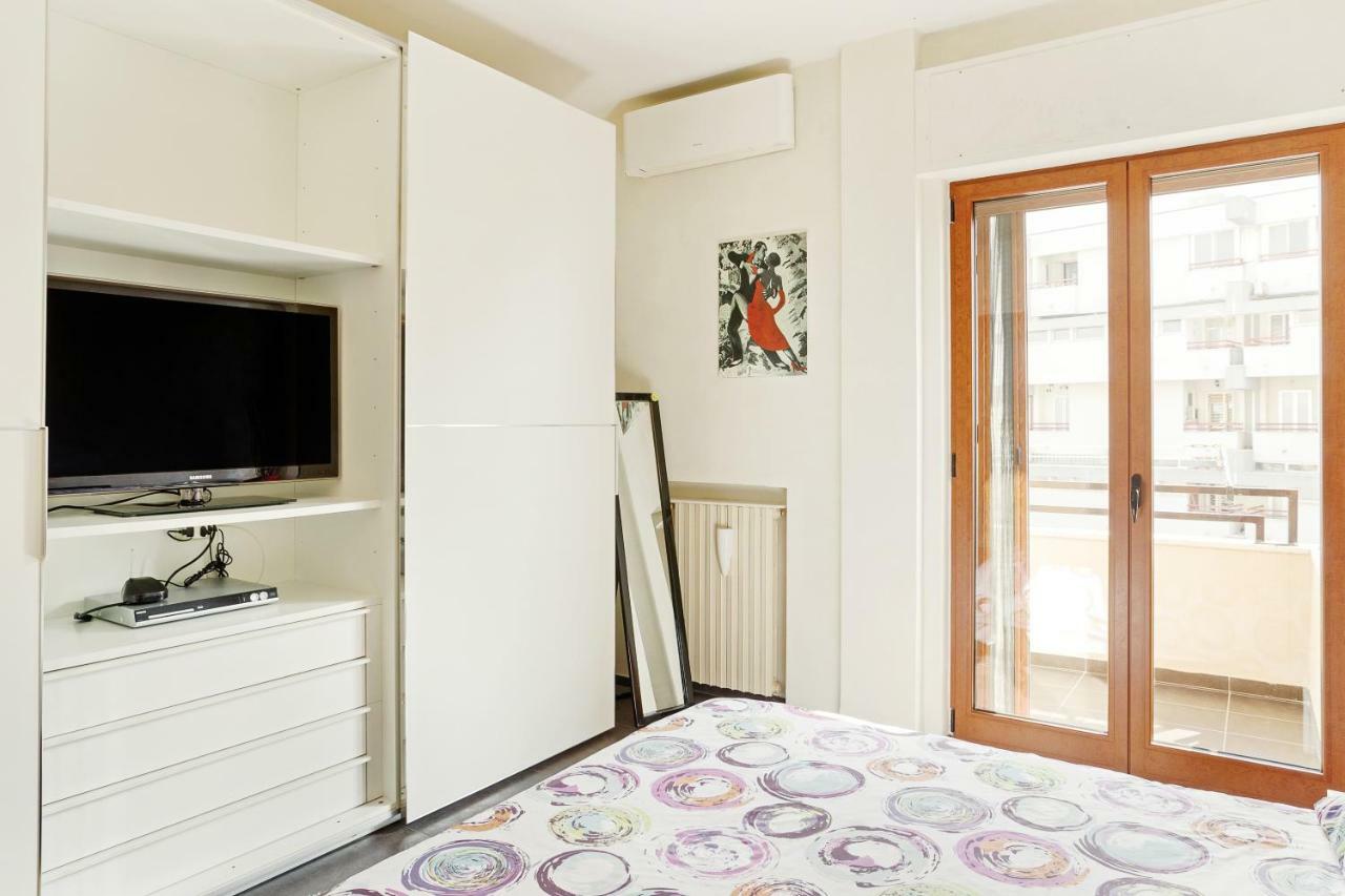 Bari Airport Seaview Apartment Eksteriør billede